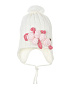 Белая шапка с цветочным декором