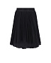 Черная плиссированная юбка средней длины