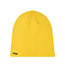 Желтая шапка из шерсти