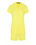 Желтая пижама: футболка и шорты