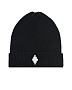 Черная шапка с логотипом